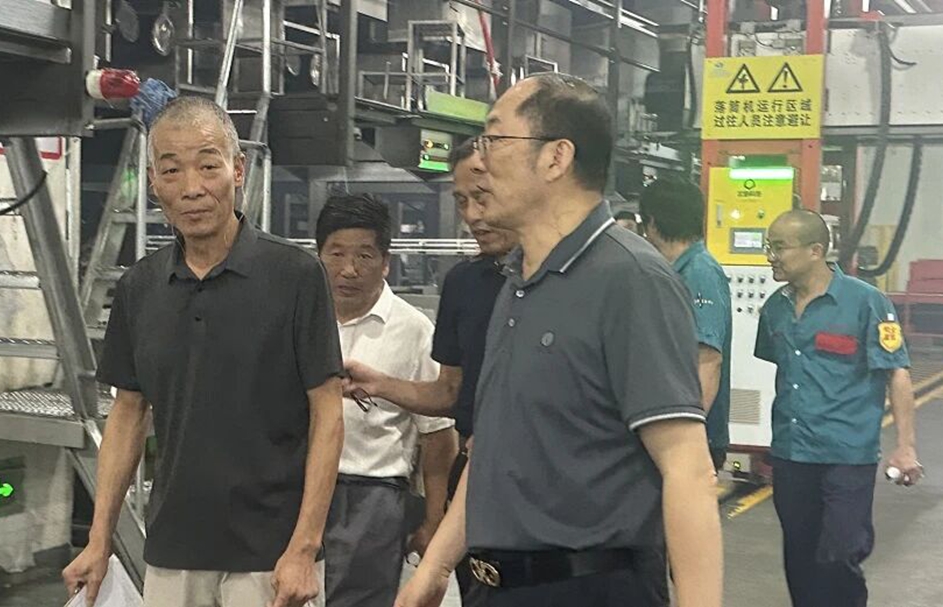 Changsh polyester nqa tawm kev tiv thaiv kev nyab xeeb ua ntej hnub ua haujlwm thiab lub caij nplooj zeeg Festival